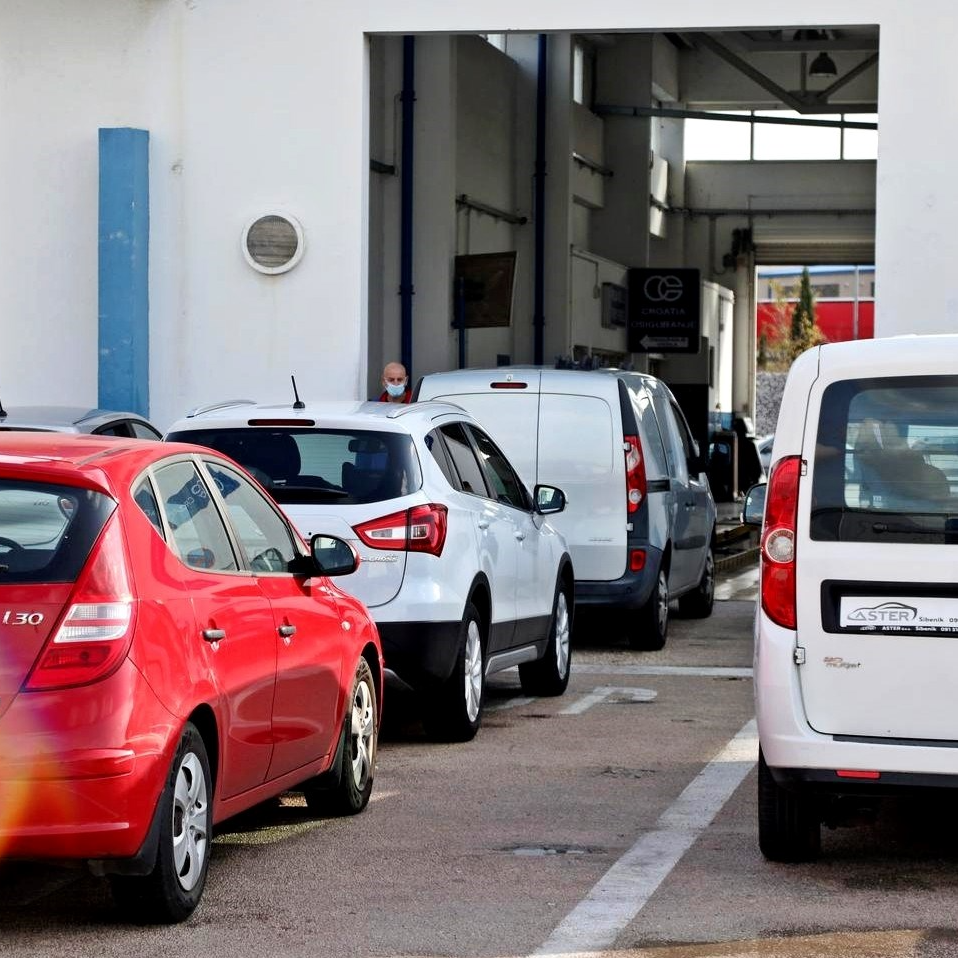Stižu velike promjene za autoosiguranja. Usvojen novi pravilnik, evo detalja