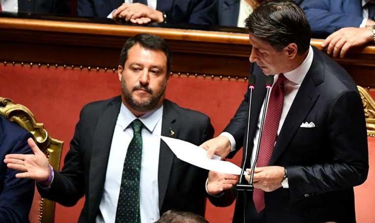 Pala talijanska vlada, premijer prije odlaska napao desničara s kojim je vladao