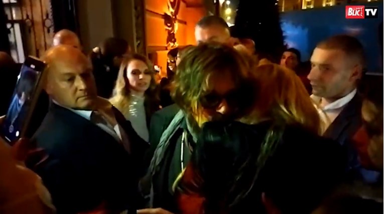 Potez Johnnyja Deppa rasplakao djevojku u Beogradu: "Gdje je ona? Neka dođe"