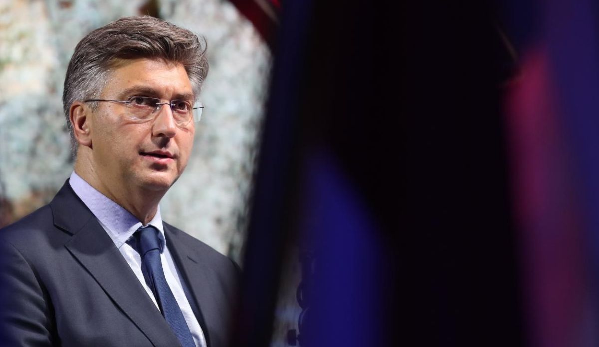 Anketa HRT-a: SDP gotovo dostigao HDZ, Živi zid potpuno propao