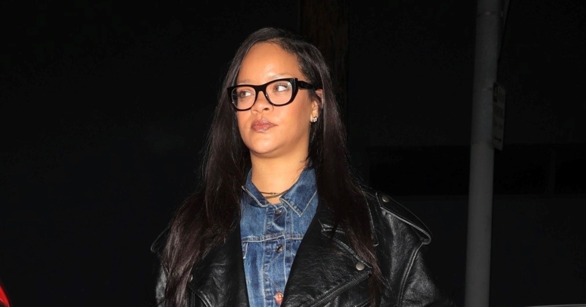 Rihanna zna da dupli traper može izgledati fantastično