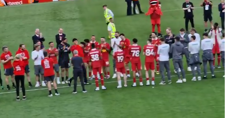 VIDEO Kloppu su u špaliru pljeskali svi osim najskupljeg igrača Liverpoola