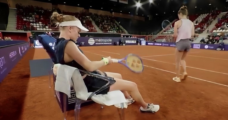 Tenisačica pitala sutkinju: Možete li joj reći da stavi dezodorans? Strašno smrdi