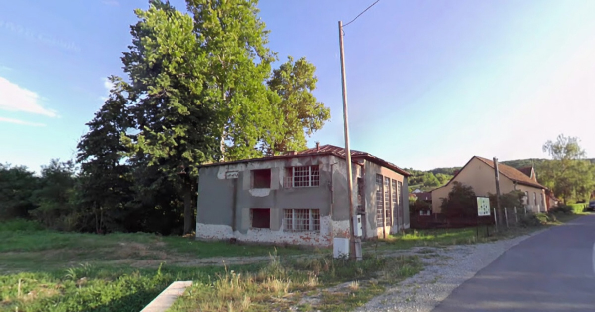 Radnik zatrpan zemljom kod Požege, prevezen u bolnicu