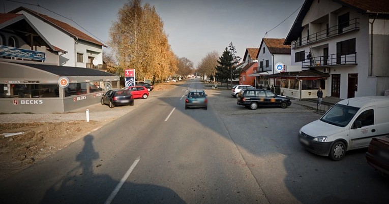 Pijani 74-godišnjak u Slavonskom Brodu u kafić ušao s improviziranom bombom