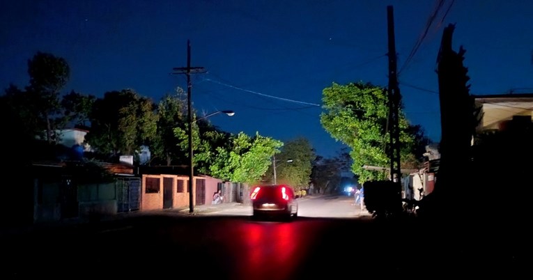 VIDEO Urušio se energetski sustav na Kubi, milijuni bez struje