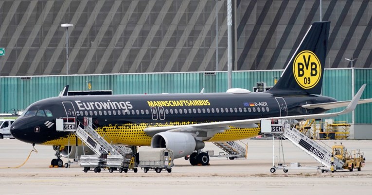 Igrači Dortmunda dva sata čekali u avionu na pisti. Niko Kovač otkazao trening