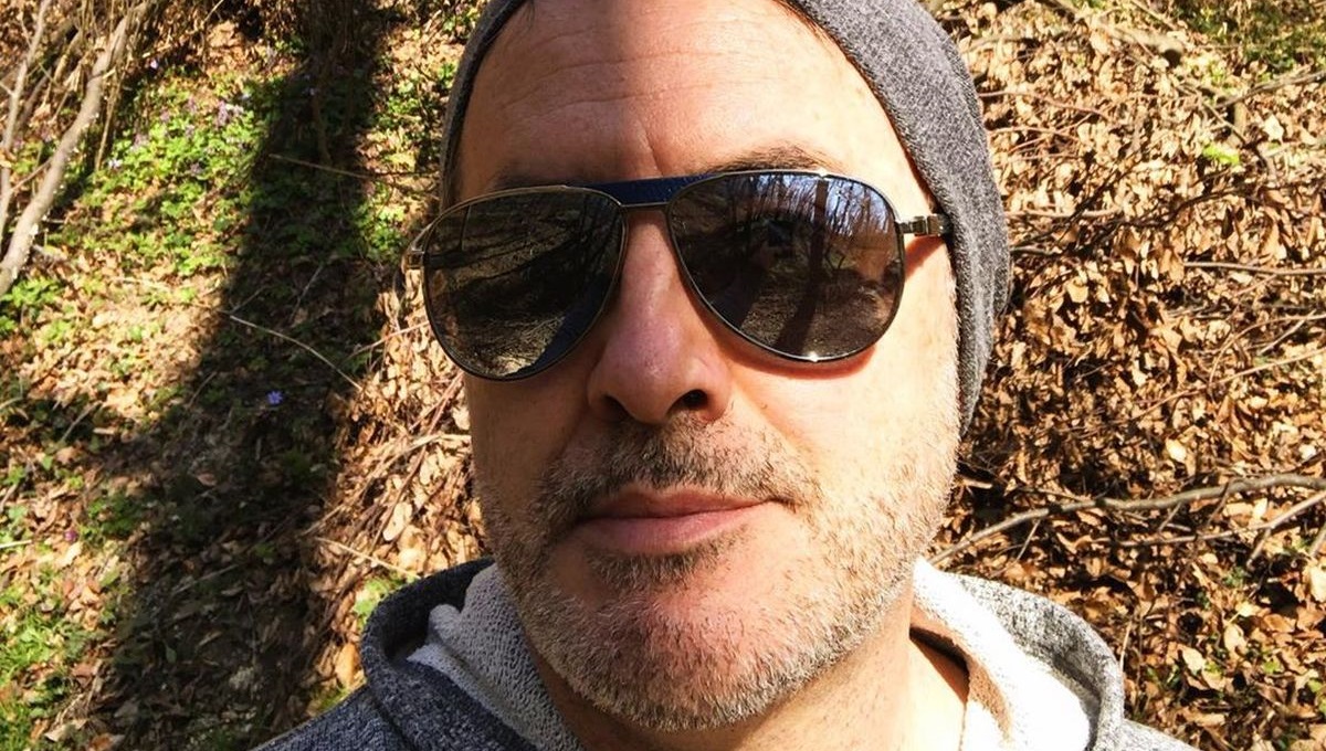 Evo kakve usluge Tarik Filipović nudi u nedostatku predstava i snimanja