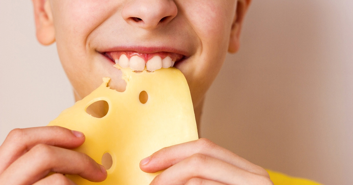 Stomatolozi: Ova vrsta sira ja&#x10D;a zubnu caklinu i sprje&#x10D;ava karijes