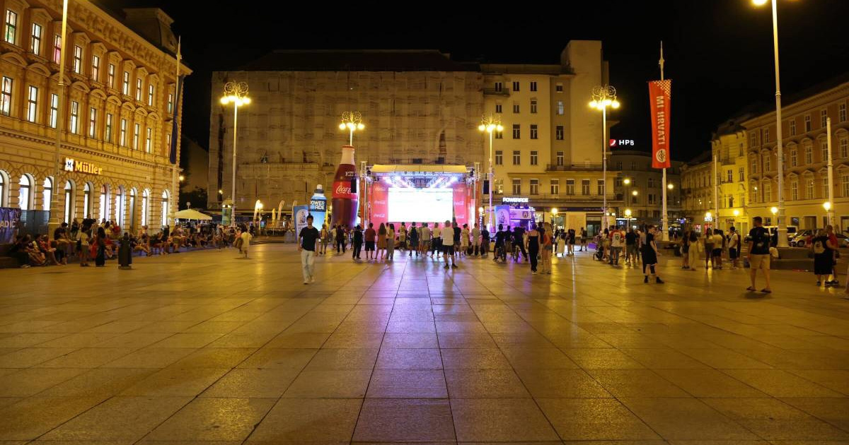 Centar Zagreba zasad izgleda skoro prazno. Hoće li biti navijača?