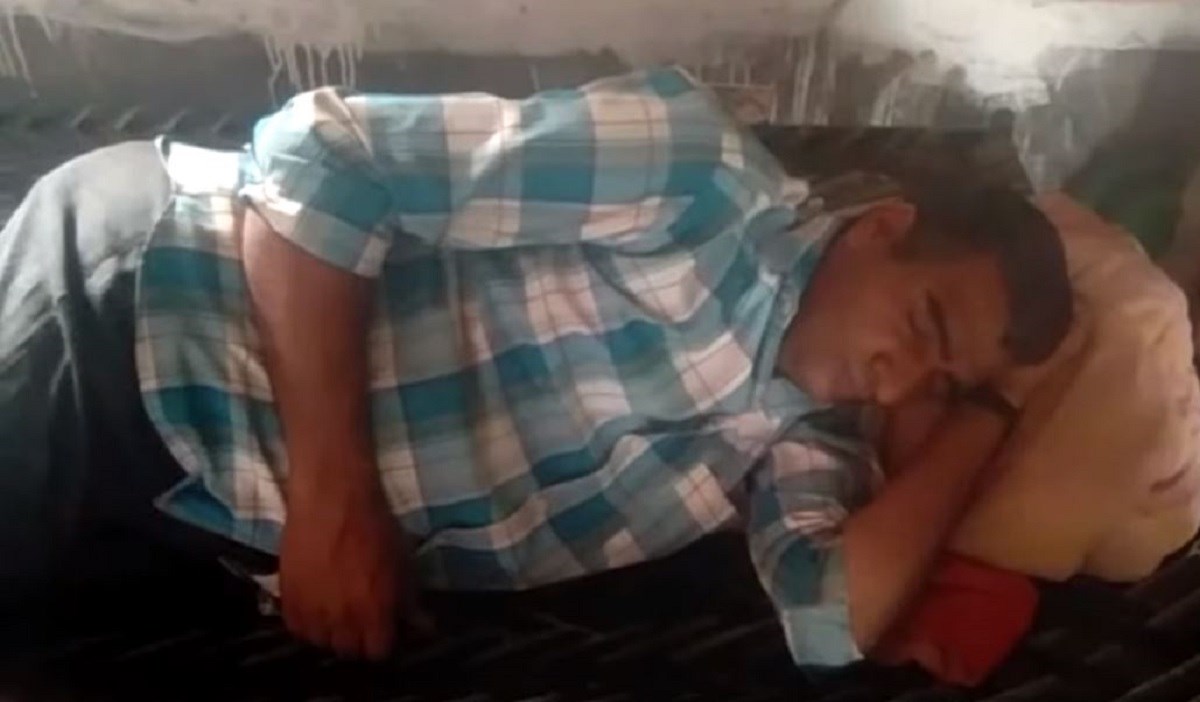 Zbog rijetkog stanja muškarac spava 300 dana godišnje