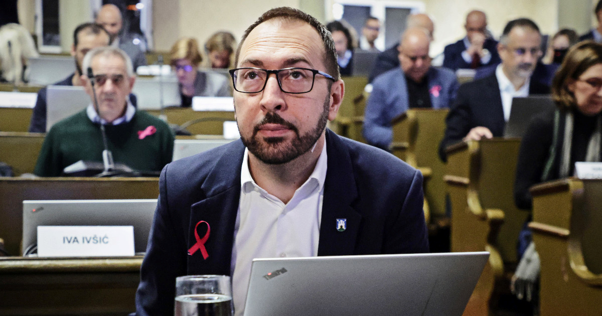 Tomašević: Ne bavimo se koncertom, nego time što je protuustavno. A to je ZDS