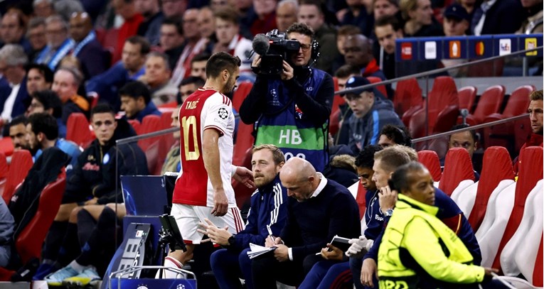 Tadić na udaru nakon debakla Ajaxa: "Urla na suigrače, bolje bi mu bilo da šuti"