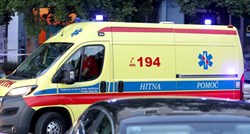 Žena u Zagrebu u Prečkom pala na stepenicama ispred zgrade i umrla