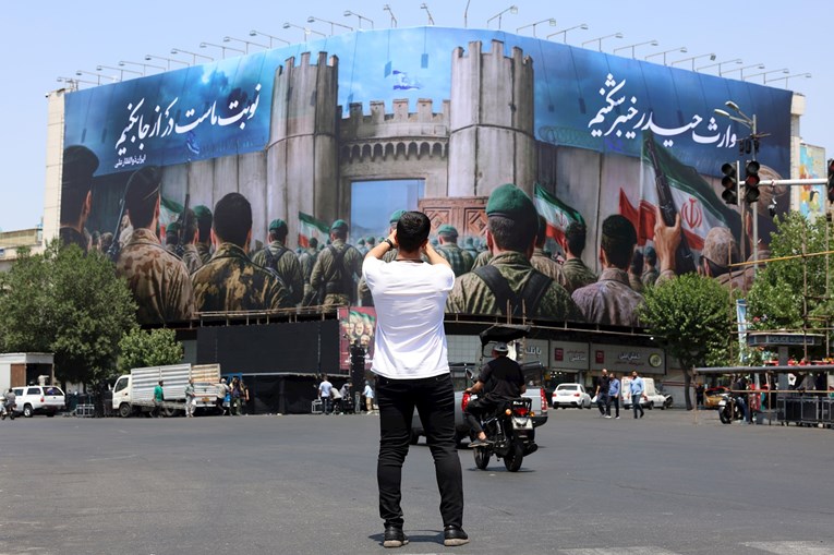 Ubijena još trojica iranskih nuklearnih znanstvenika