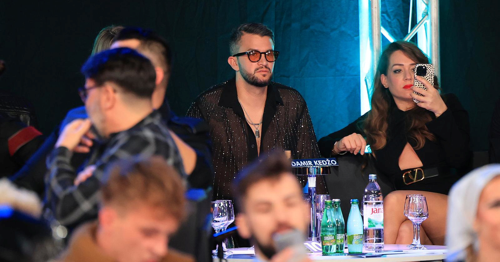 Nikog nije briga za Doru ove godine