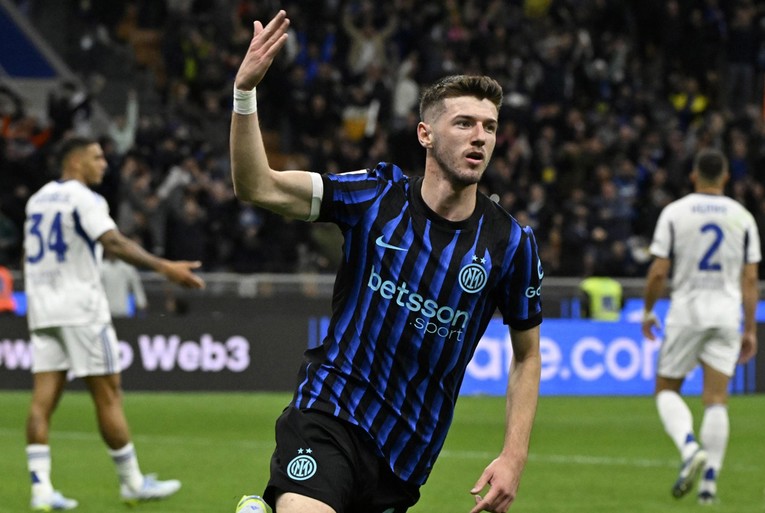 Talijani: Inter ne pušta Sučića