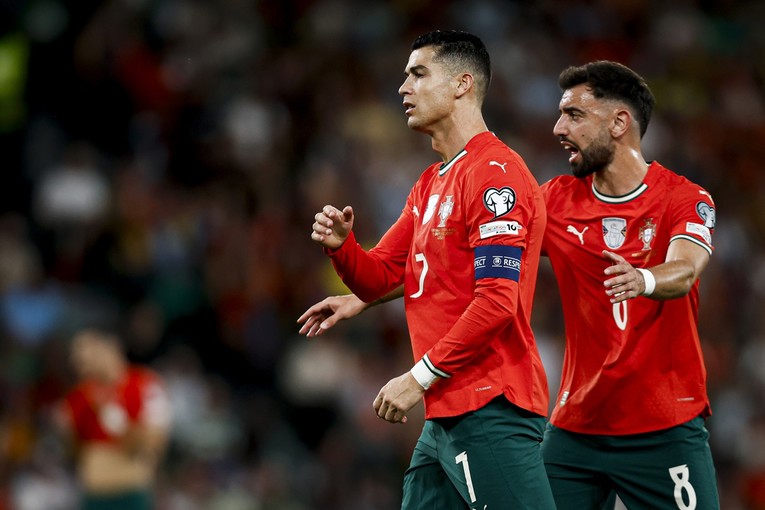 Bruno Fernandes u lavini uvreda Ronaldovih navijača