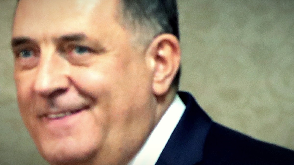 Dodik pušten iz bolnice, dva tjedna se borio s koronom
