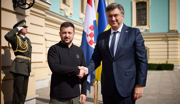 FOTO Zelenski objavio slike s Plenkovićem u Kijevu