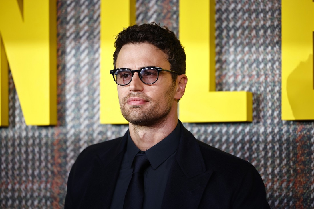 Theo James (41) odustao od uloge Jamesa Bonda jer je "prestar"