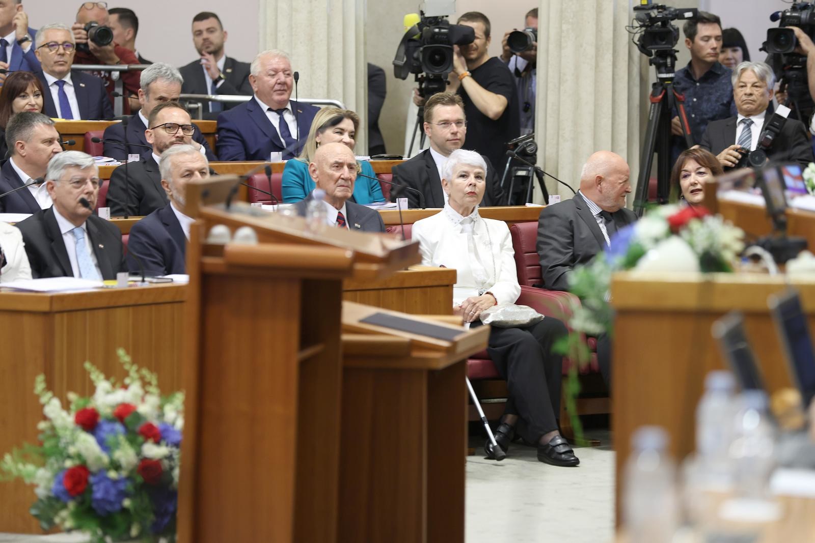 Kosor: Današnji sabor me na trenutke zgrozio, na trenutke sam osjećala strašnu bespomoć
