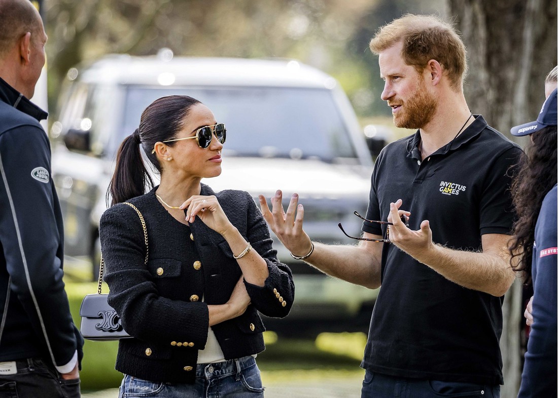 Harry i Meghan bijesni na paparazze: "Ovo je neprihvatljiv upad u privatnost djece"