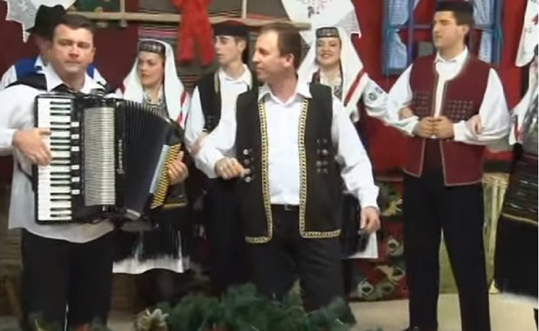Otkazan koncert Momčila Stanića Mome u Vukovaru, Penava tražio da se zabrani