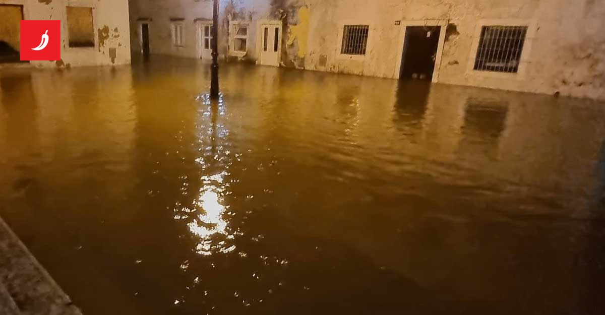 VIDEO Gračac i Obrovac su pod vodom. HGSS objavio dramatičnu snimku ...