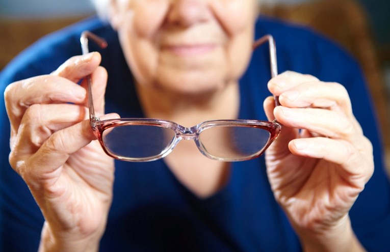 Grupa američkih znanstvenika: Pogoršanje vida moglo bi biti rani znak Alzheimera