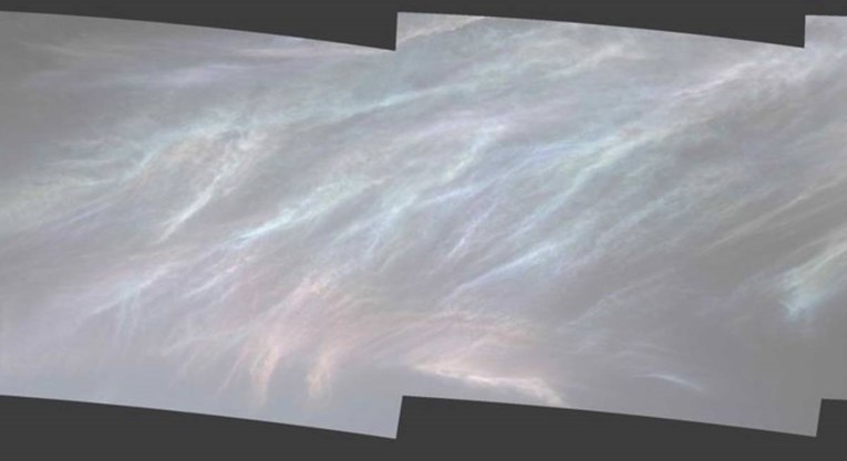 FOTO Rover na Marsu snimio neobične svjetleće oblake