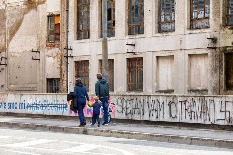 U Rijeci preko antifašističkih grafita osvanuli ustaški: "To je napad na Hrvatsku"