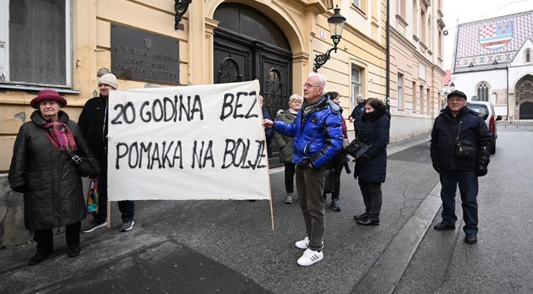 Prosvjed protiv centra u Resniku: "Osupnuti smo koliko Tomašević mijenja stavove"