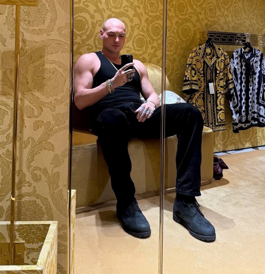 "Mafijaška princeza". Kako je 27-godišnji Albanac postao viralna senzacija