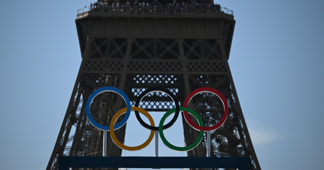 Gradonačelnica Pariza želi zadržati olimpijske krugove na Eiffelovom tornju
