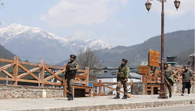 Stotine uhićenih nakon terorističkog napada na turiste u indijskom Kašmiru
