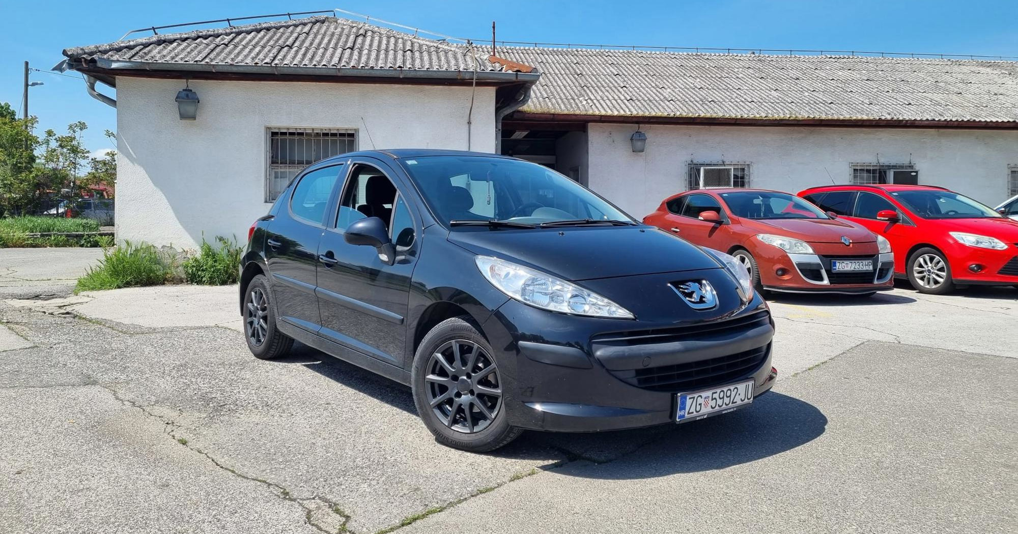 Ovaj Peugeot 207 prešao je manje od 100.000 kilometara. Prodaje se