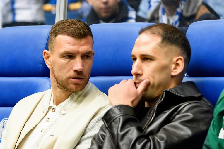 ANKETA Može li kultni klub izboriti povratak u Bundesligu bez bosanskih zvijezda?