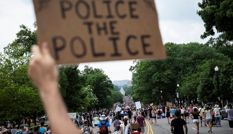 VIDEO Ogroman prosvjed u Washingtonu zbog smrti Georgea Floyda