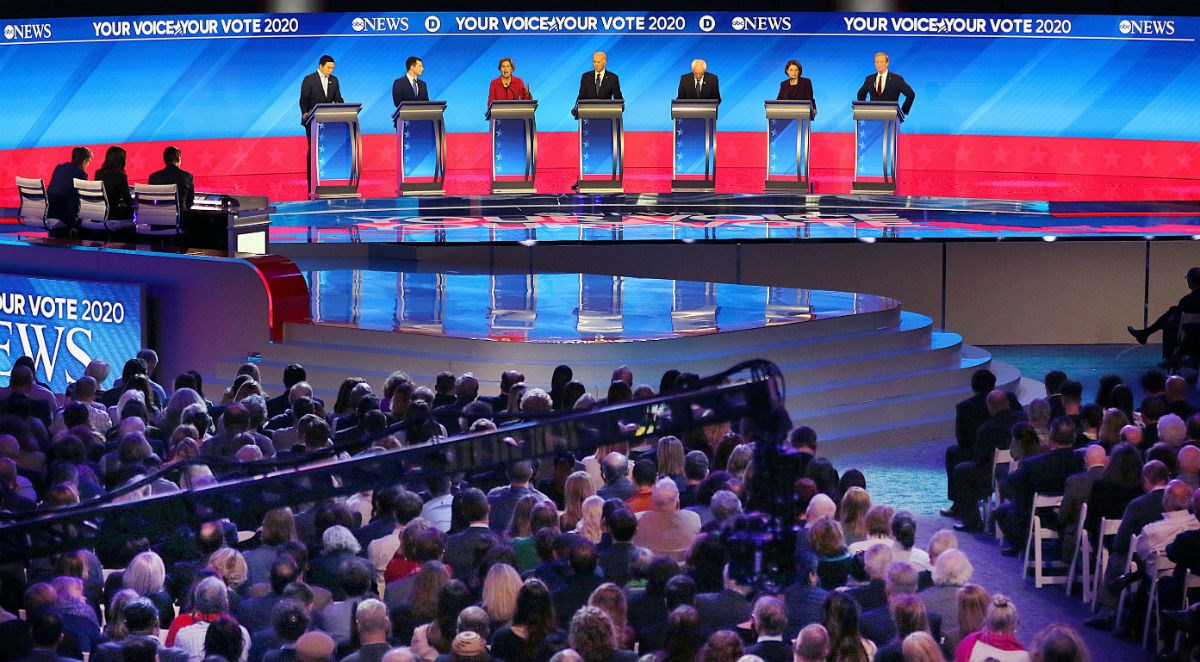 Održana demokratska debata, protukandidati napadali dvojicu pobjednika iz Iowe