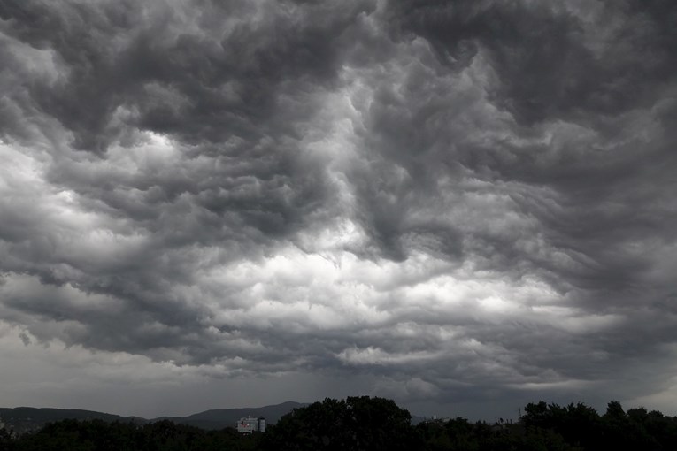 Dolazi jača promjena. Prijeti novo nevrijeme, moguća i tuča