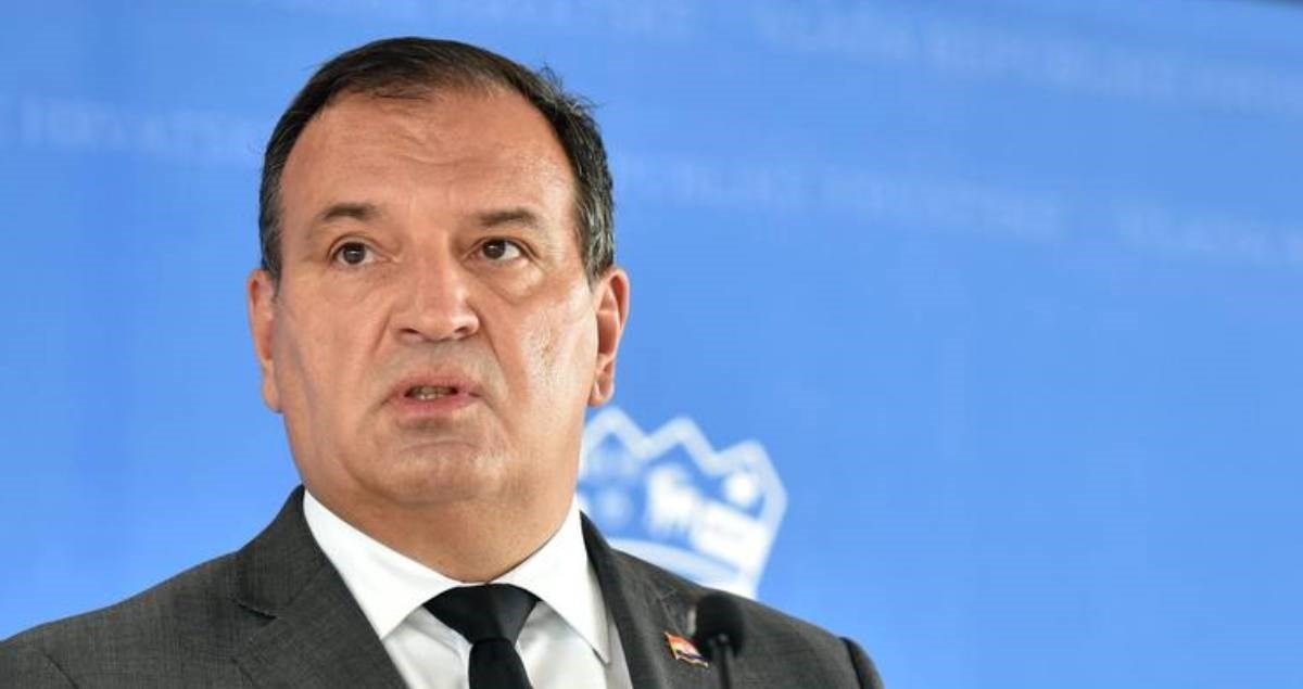 VIDEO Beroš: Od osam preminulih u 24 sata troje ih je cijepljeno s dvije doze