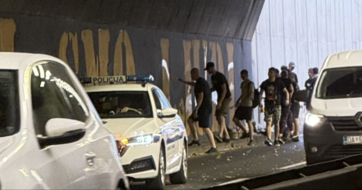 BBB crtaju murale u podvožnjaku kod Vjesnika, policija blokirala traku