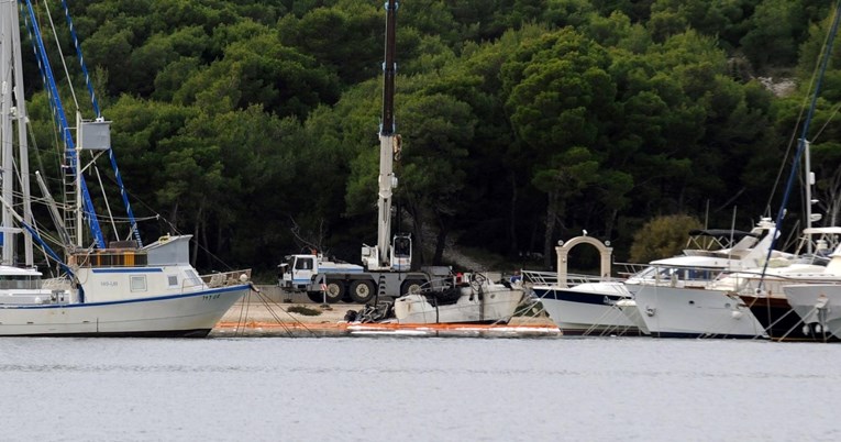 Izgorjela tri plovila na Malom Lošinju. Policija: Isključili smo tehnički uzrok