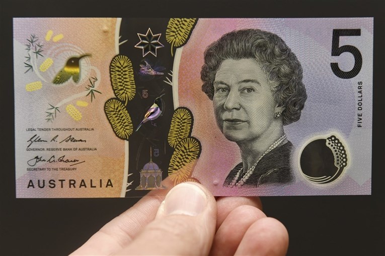 Australija miče kraljicu Elizabetu s novčanice, Charles je neće zamijeniti