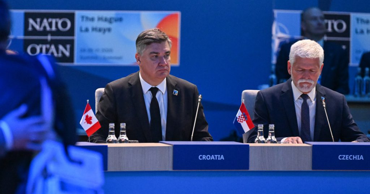 Milanović na Fejsu: Ako ćemo mi u Hrvatskoj proizvoditi vojnu opremu, super