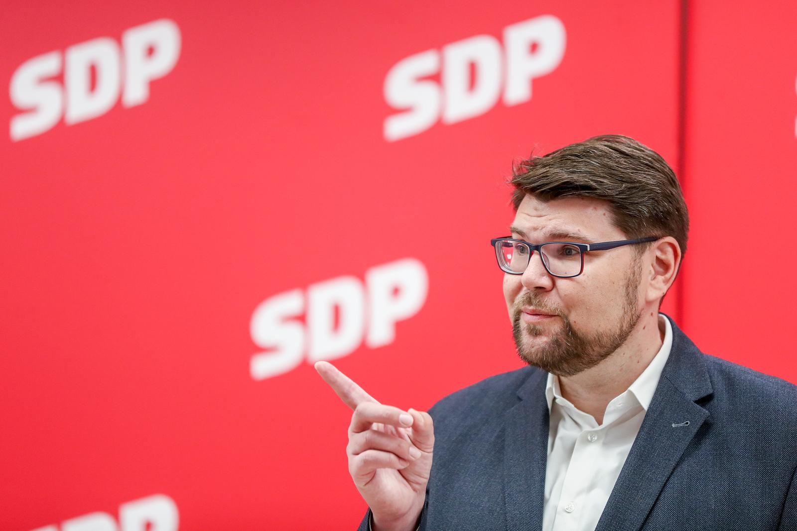 Grbin: Bilo mi je degutantno jučer slušati Pupovca