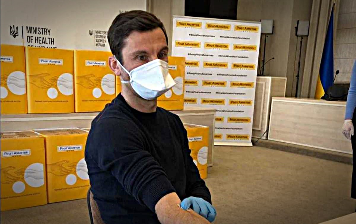 Darijo Srna prvi u Ukrajini isprobao brzi test za koronu i otkrio rezultate