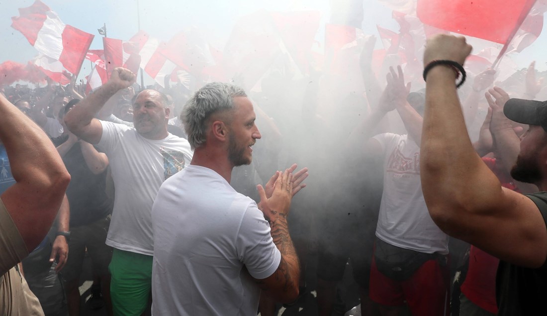 Pogledajte kako su navijači Crvene zvezde dočekali Arnautovića
