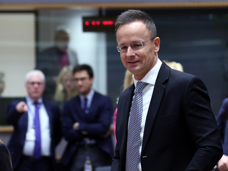 Mađarska tužila EU zbog zabrane uvoza ruskog plina